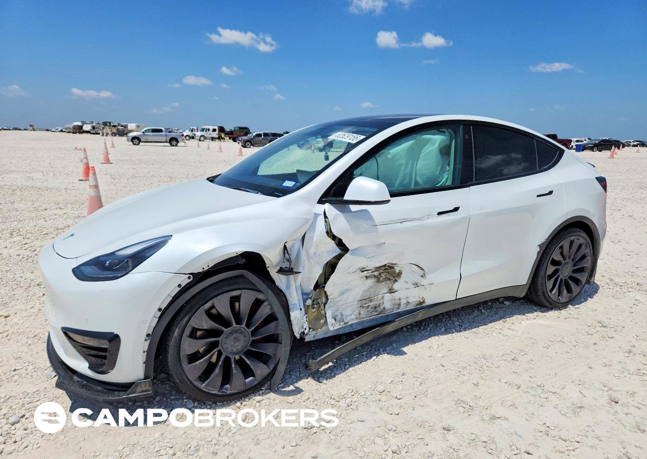 2022 Tesla Model Y, daño Lateral, Copart lote 62529156