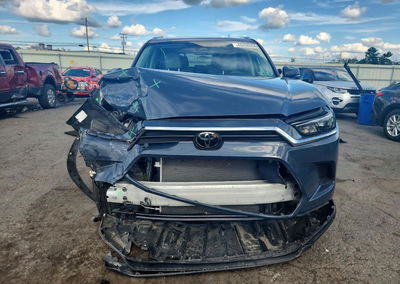 2024 Toyota Grand Highlander Xle, пошкодження: Передня частина, Copart лот 65266056, фото 5 з 6