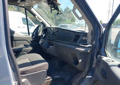 2020 Ford Transit-250 Cargo Van, Roof damage, Iaai lot 45721126, photo 5 of 15