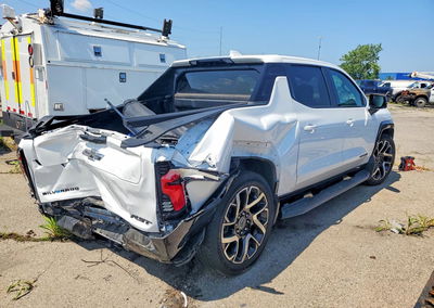 2024 Chevrolet Silverado Rst, daño Trasero, Copart lote 60435046, foto 3 de 6