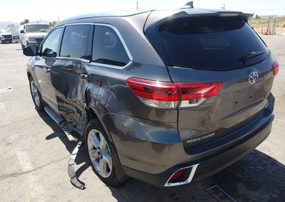 2019 Toyota Highlander Limited, daño Lateral izquierdo, Iaai lote 45458316, foto 3 de 6