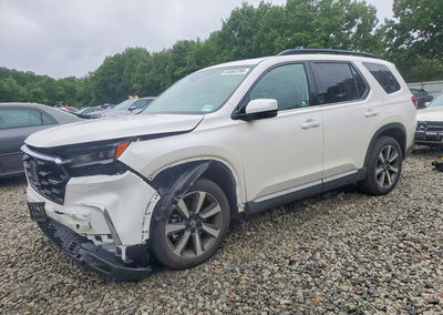 2025 Honda Pilot Touring, uszkodzenie: Przód, Copart lot 64463766, zdjęcie 1 z 6