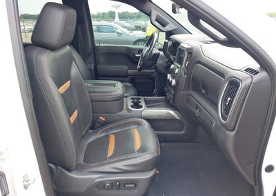 2019 Gmc Sierra 1500 At4, Theft damage, Iaai lot 45610244, photo 5 of 18
