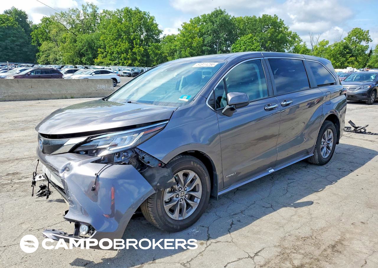 2021 Toyota Sienna Xle, daño Frontal, Copart lote 64911256