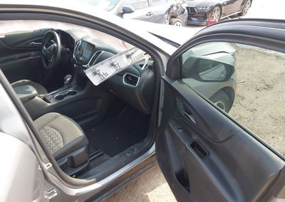 2023 Chevrolet Equinox Fwd Lt, daño Frontal, Iaai lote 45461366, foto 5 de 6