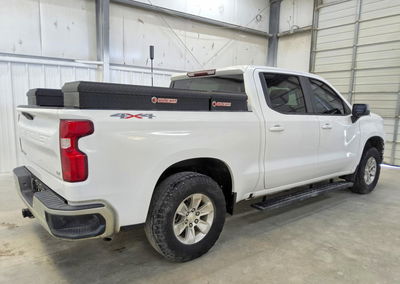 2020 Chevrolet Silverado K1500 Lt, daño Abolladuras/rayones menores, Copart lote 63413066, foto 3 de 6