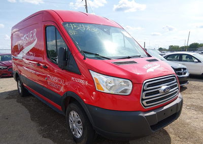 2019 Ford Transit-250, daño Engine Burn, Iaai lote 45476351