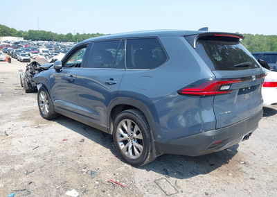 2025 Toyota Grand Highlander Hybrid Limited, Front End damage, Iaai lot 45717169, photo 3 of 6