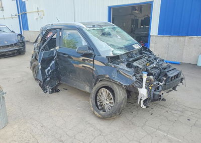 2023 Hyundai Venue Sel, daño Volcadura, Copart lote 55549296, foto 4 de 6