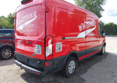 2019 Ford Transit-250, daño Engine Burn, Iaai lote 45476351, foto 4 de 11