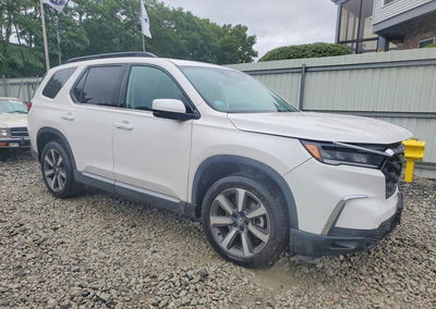 2025 Honda Pilot Touring, uszkodzenie: Przód, Copart lot 64463766, zdjęcie 4 z 6