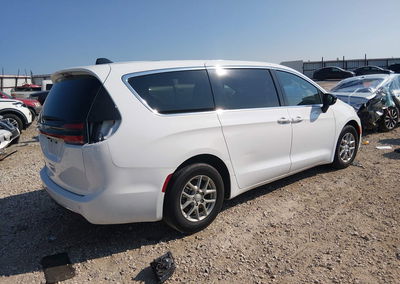 2026 Chrysler Pacifica Select, uszkodzenie: Tył, Iaai lot 45784680, zdjęcie 4 z 6
