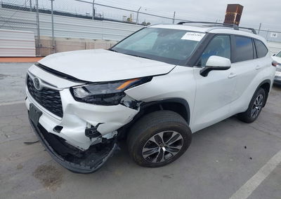2024 Toyota Highlander Xle, пошкодження: Передня частина, Iaai лот 45483281, фото 2 з 6