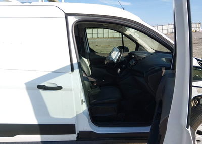2020 Ford Transit Connect Xl, daño Frontal, Iaai lote 45909181, foto 5 de 6