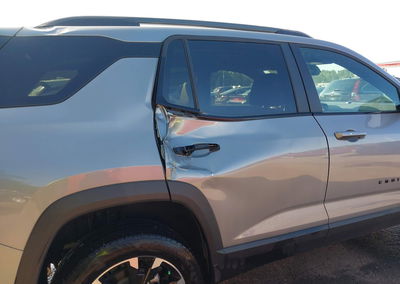 2025 Chevrolet Equinox Awd Rs, daño Lateral derecho, Iaai lote 45754763, foto 6 de 16