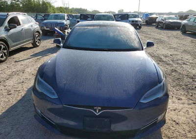 2020 Tesla Model S, daño Trasero, Copart lote 65787746, foto 5 de 13