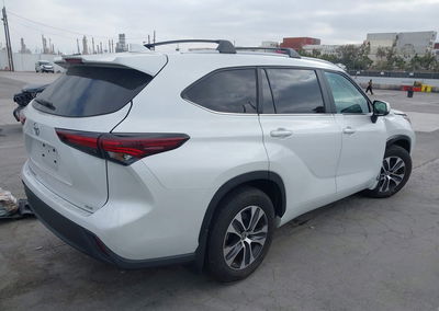 2024 Toyota Highlander Xle, пошкодження: Передня частина, Iaai лот 45483281, фото 4 з 6