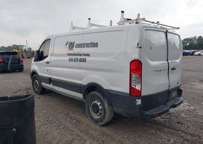 2019 Ford Transit-250, daño Lateral derecho, Iaai lote 45830667, foto 3 de 17