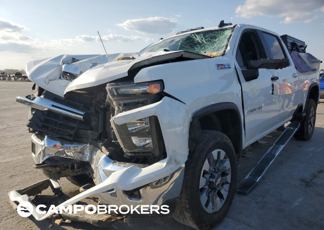 2024 Chevrolet Silverado K2500 Heavy Duty Lt, Front End damage, Copart lot 80082265