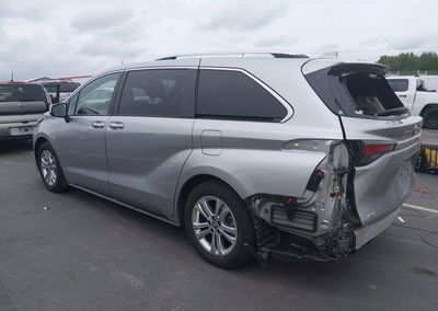 2024 Toyota Sienna Platinum, Rear damage, Iaai lot 45807639, photo 3 of 6