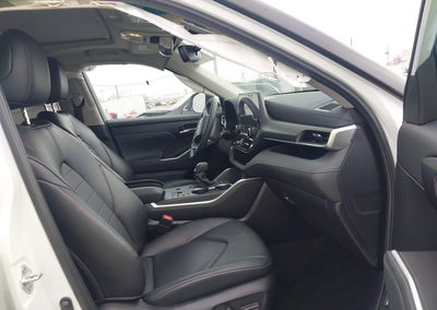 2024 Toyota Highlander Xle, пошкодження: Передня частина, Iaai лот 45483281, фото 5 з 6