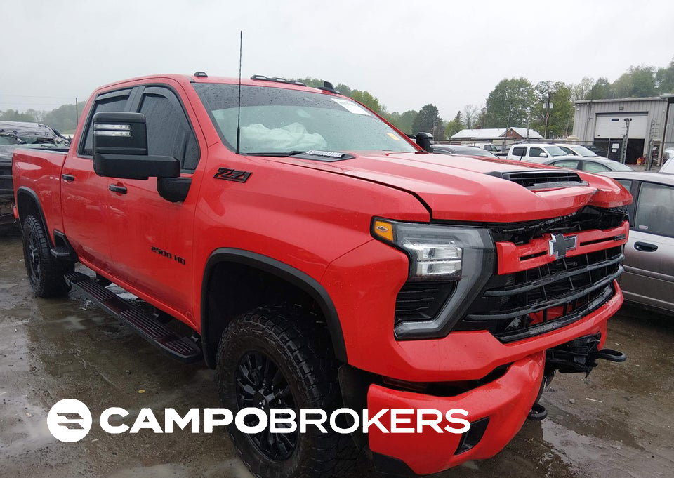 2024 Chevrolet Silverado 2500hd 4wd  Standard Bed Lt, uszkodzenie: Przód, Iaai lot 44977484