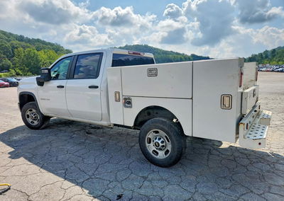 2024 Chevrolet Silverado, daño Inundación, Copart lote 64276026, foto 2 de 6