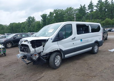 2019 Ford Transit-150 Xl, daño Frontal, Iaai lote 45681578, foto 2 de 6