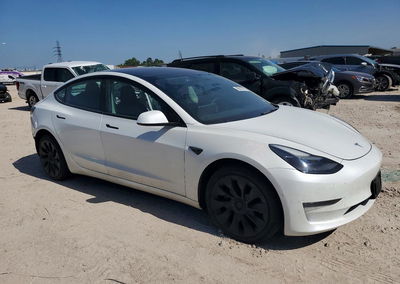 2022 Tesla Model 3, Side damage, Copart lot 62012376, photo 4 of 6