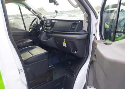 2024 Ford Transit-250, daño Lateral izquierdo, Iaai lote 45187593, foto 5 de 17