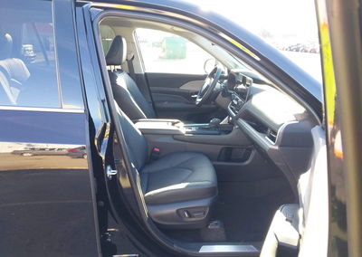 2026 Toyota Grand Highlander Platinum, Left Front damage, Iaai lot 44796987, photo 5 of 6