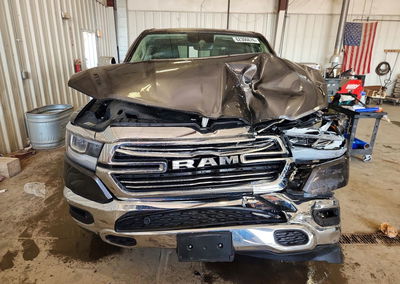 2021 Ram 1500 Laramie, daño Frontal, Copart lote 62306676, foto 5 de 6