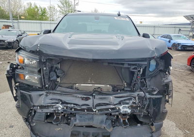 2021 Chevrolet Silverado K1500 Custom, daño Frontal, Copart lote 50487756, foto 5 de 6