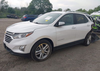 2019 Chevrolet Equinox Premier, Rear damage, Iaai lot 45721756, photo 2 of 16