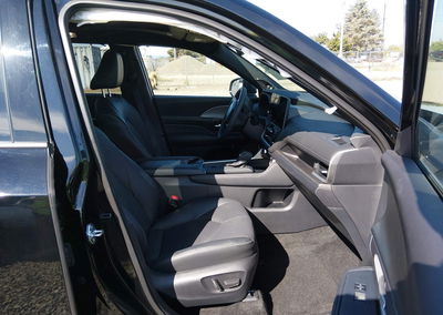 2026 Toyota Grand Highlander Hybrid Nightshade Edition, uszkodzenie: Lewy przód, Iaai lot 45457150, zdjęcie 5 z 6