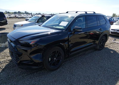 2026 Toyota Grand Highlander Hybrid Nightshade Edition, uszkodzenie: Lewy przód, Iaai lot 45457150, zdjęcie 2 z 6