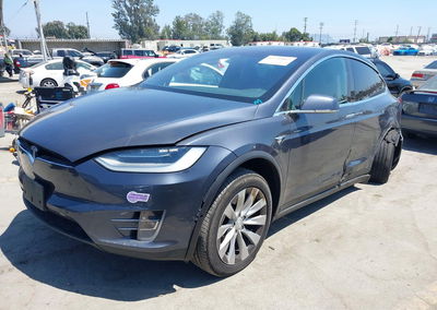 2019 Tesla Model X 100d/75d/long Range, uszkodzenie: Lewy tył, Iaai lot 45799062, zdjęcie 2 z 15