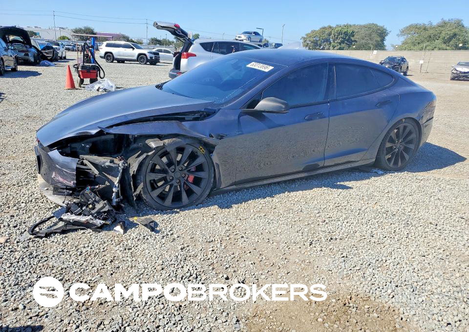 2020 Tesla Model S, daño Frontal, Copart lote 63313896