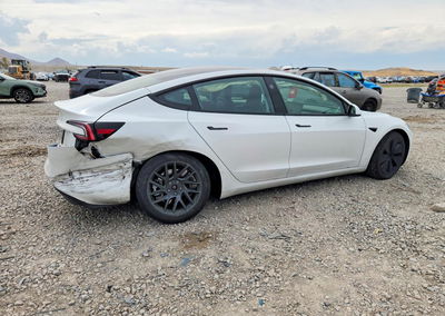 2025 Tesla Model 3, uszkodzenie: Tył, Copart lot 63002626, zdjęcie 3 z 6