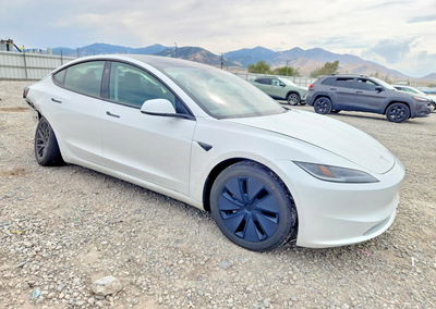 2025 Tesla Model 3, uszkodzenie: Tył, Copart lot 63002626, zdjęcie 4 z 6