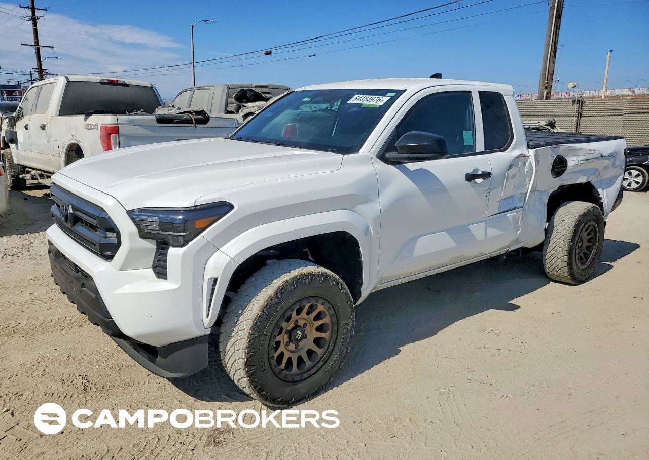 2024 Toyota Tacoma Sr, daño Lateral, Copart lote 64484976