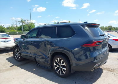 2025 Toyota Grand Highlander Hybrid Limited Max, Front End damage, Iaai lot 45884240, photo 3 of 6