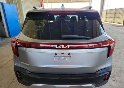 2024 Kia Seltos S, daño Frontal, Copart lote 63647066, foto 6 de 14