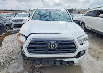 2019 Toyota Tacoma Sr5 V6, uszkodzenie: Przód, Copart lot 57708416, zdjęcie 5 z 12