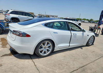 2020 Tesla Model S, daño Inundación, Copart lote 58943736, foto 3 de 14