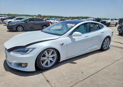 2020 Tesla Model S, daño Inundación, Copart lote 58943736