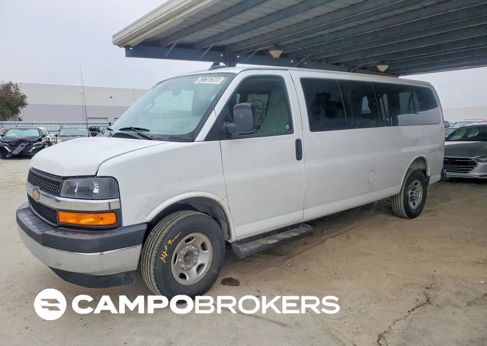 2025 Chevrolet Express G3500 Lt, daño Trasero, Copart lote 63758366