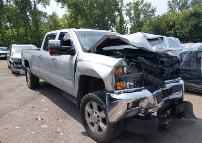 2019 Chevrolet Silverado 2500hd Ltz, Front End damage, Iaai lot 45663301