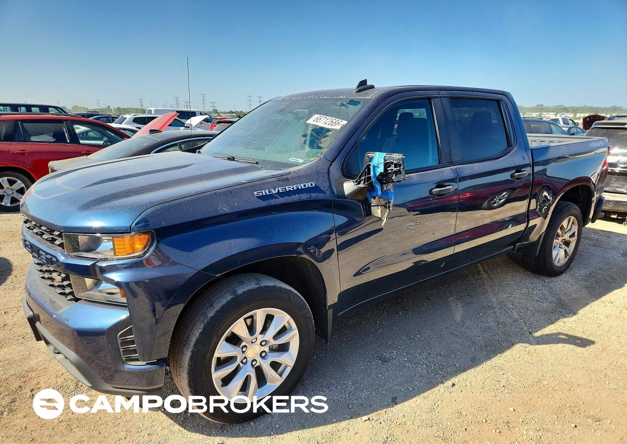 2021 Chevrolet Silverado K1500 Custom, daño Frontal, Copart lote 66712686