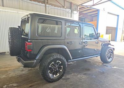 2025 Jeep Wrangler Rubicon, daño Bajos, Copart lote 66563276, foto 3 de 13